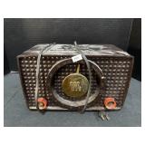 Vintage Radio. Vintage Radio.