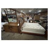 Vaughan Bassett Oak Vanity & Queen Bed.