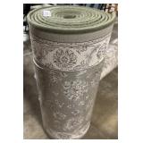 Nice, Clean Floral Hallway/Runner Rug.