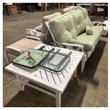 Nice White Aluminum Patio Set.