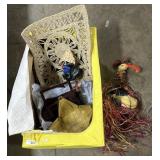 Travel Souvenir Decor, Basket, Birds.