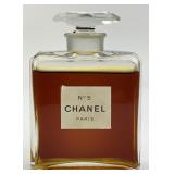 Womenï¿½s Chanel No. 5 Perfume.