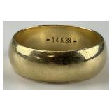 14KT Gold Menï¿½s Wedding Band.