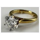 Exceptional 18KT Gold Diamond Solitaire Ring.