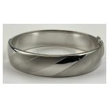14KT White Gold Bangle.