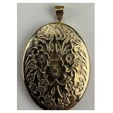 14KT Gold Ornate Locket.
