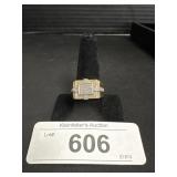 10KT Gold Gemstone Accent Ring.