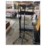 3 Guitar Stand, Booming Mic Stand.
