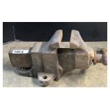 Large Industrial Bench Vise.