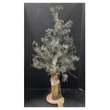 Primitive Folk Art Spindle Christmas Tree.