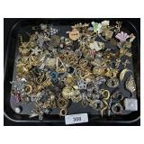 Tray Od Costume Jewelry, Brooches & Pins.