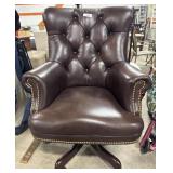 Tufted Leather Executive Office Chair.