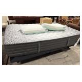 Tempur Pedic Mattress, Hydraulic Adjustable Bed.