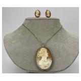 14KT Gold Cameo Earrings And Necklace.