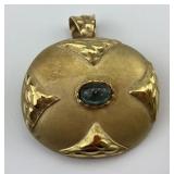 14KT Gold Floral Pendant.