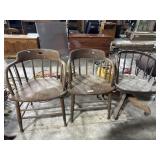 Vtg Oak Captains Chairs:
