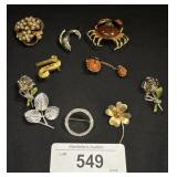 12KT Gold Flower Pin, Costume Pins.