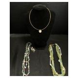 18KT Gold Pearl Accent Necklace, 18KT Gold