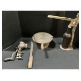 Everedy Capper, Keen Kutter, Pan, Knife.