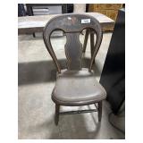 Hitchcock Style BalloonBack Chair.