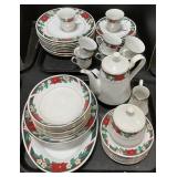 Christmas Tienshan Tea & Dinner Set, Serves 7.