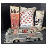 Ideal Fix It Truck, American Plastic Bricks.