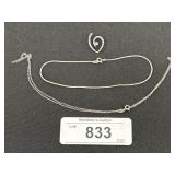 925 Silver Chains, 930 Silver Pendant.