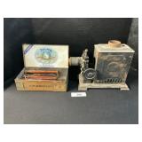 Vintage Lantern Slide Projector W/ Slides.