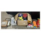 3M Projector, Hershey Tin, Vintage Toys.