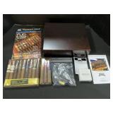 Humidor Supreme Cigar Box & Cigars.