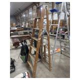 7ft Wooden Ladder.