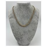 14KT Italian Gold Graduated Chain Link Necklace.