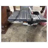 Craftsman 8in Table Saw.