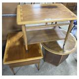 Mid Century Modern Lane Walnut & Ash Side Tables.