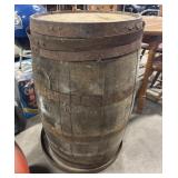Vtg Wooden Barrel.