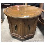 Vtg Round Drum Style End Table.