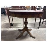 Vtg Mahogany Swiveling Gaming Table.