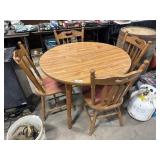 Mid Century Round Dining Table & Chairs.