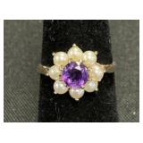Gold Flower Ring W/Pearl & Amethyst.