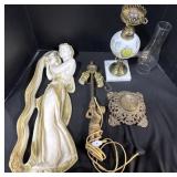 Vintage Wall Plaque, GWTW Lamp.