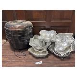 Dehydrator, Aluminum Cake Molds.