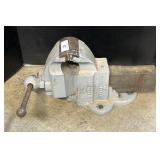 Heavy Duty Bench Vise.