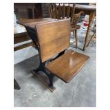 Vtg Childrenï¿½s Maple Bench/Desk.
