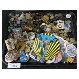 Vintage Buttons & Button Pins, Batman, Starwars.