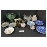 Blue Willow, Transferware Plates, Hen On A Nest.