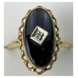 10KT Gold Onyx Diamond Center Filigree Ring.