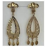 14KT Gold Indian Motif Filigree Dangle Earrings.