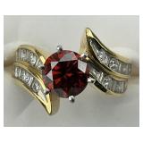 18KT Gold Gemstone & Diamond Ring.