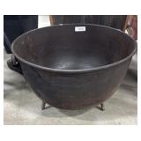 Simon Derr Pottsville, PA Steel Cauldron.