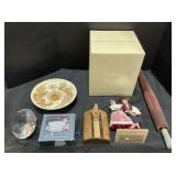 Lenox Glasses, Bat Trang Plate, Parasol, Flask.